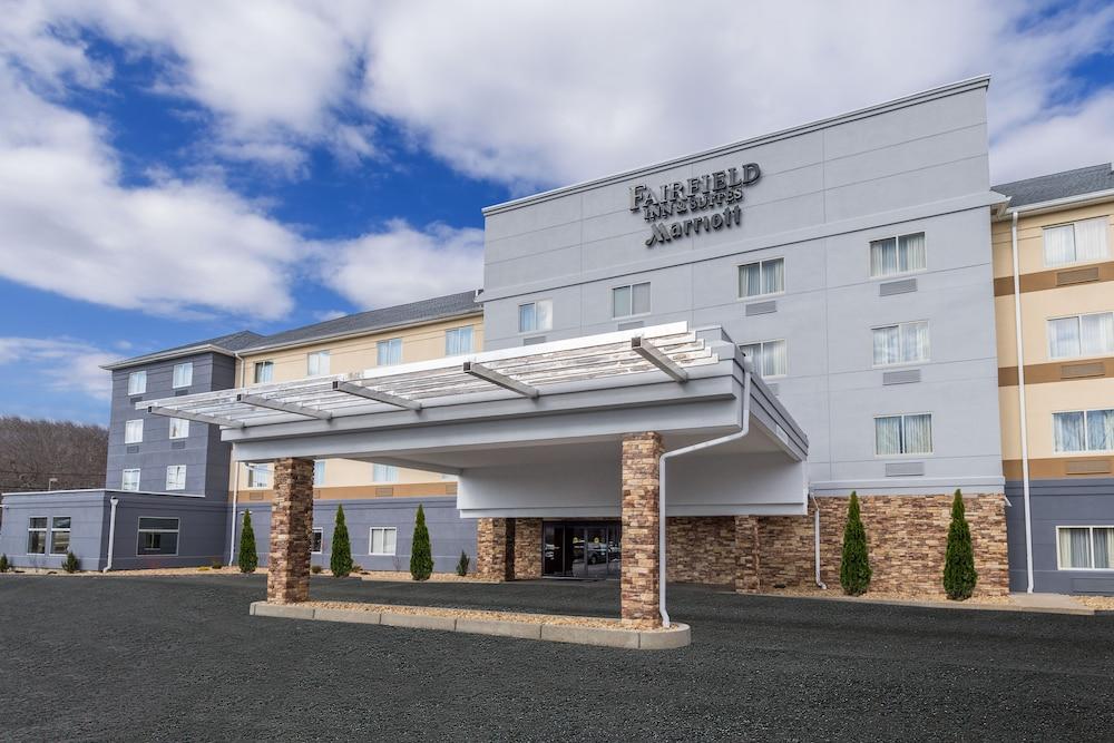 Fairfield By Marriott Inn & Suites Uncasville Mohegan Sun Area Exteriör bild