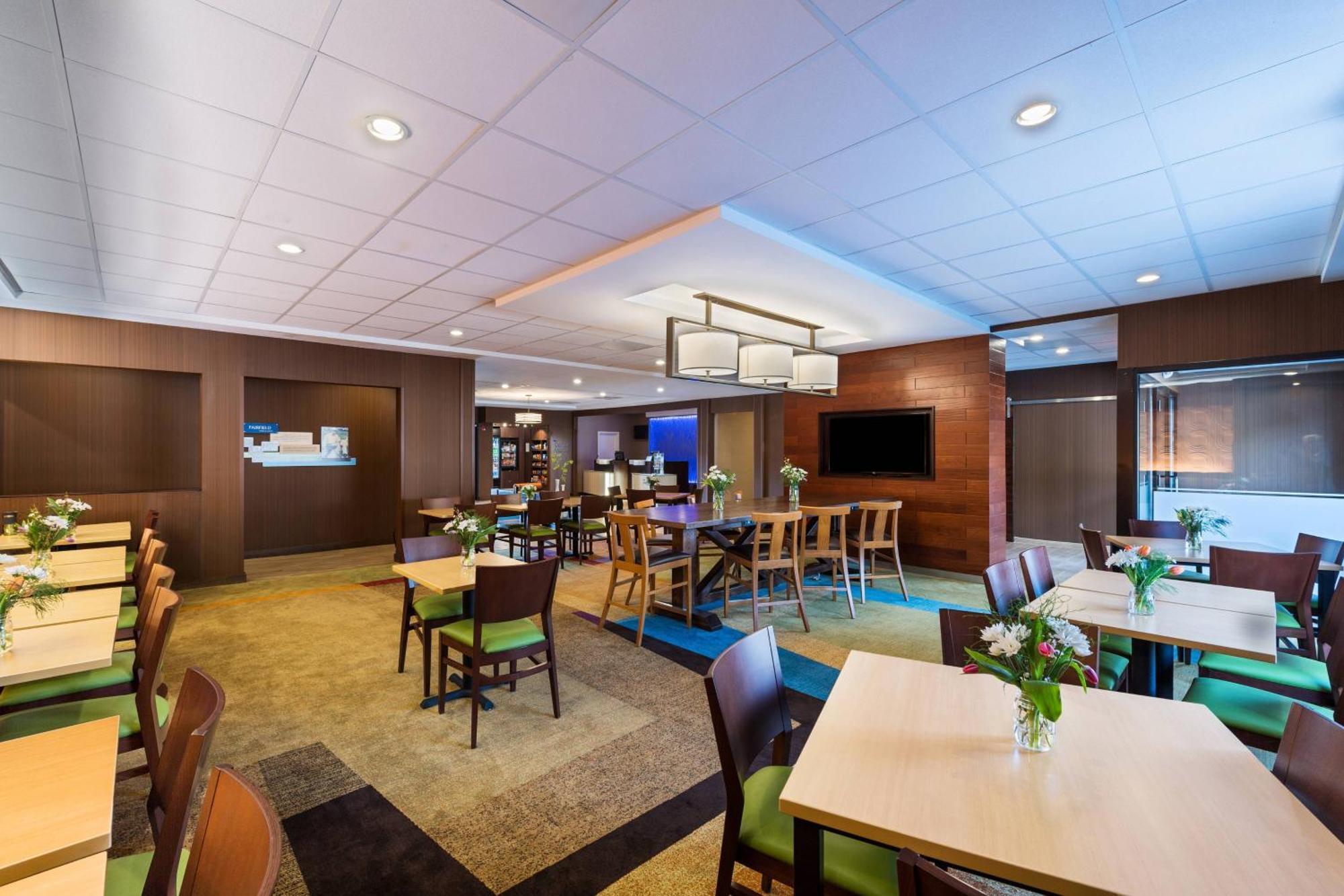 Fairfield By Marriott Inn & Suites Uncasville Mohegan Sun Area Exteriör bild